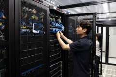 开辟和根本设备方面表示优良