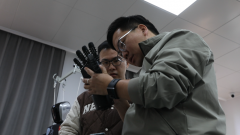以无人机搭载AI手艺为城市管理拆上“云端